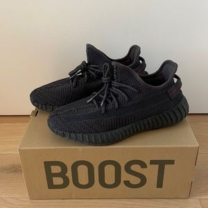 Yeezy boost 350 v2 static black (reflective)